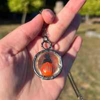 *SECONDS* Cat on A Jack O’Lantern Blow Mold Necklace *Mockingbird Lane Exclusive*