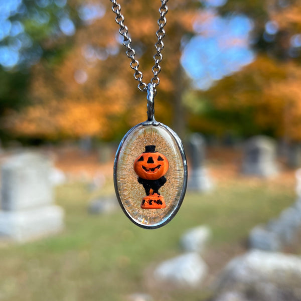 Cat and Jack O’ Lantern Small Oval Blow Mold Necklace A *Mockingbird Lane Exclusive*