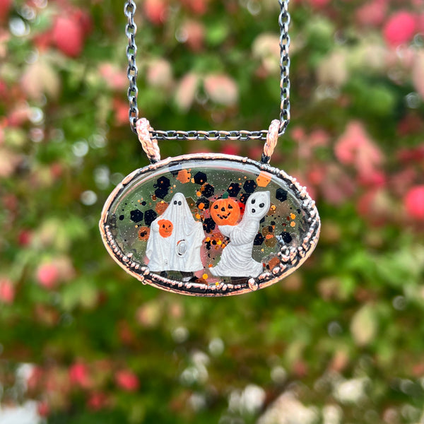 *SECONDS* Ghost Duo Oval Blow Mold Necklace *Mockingbird Lane Exclusive*