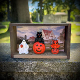 “Queen of Hearts” Vintage Halloween Shadow Box Magnet/Wall Hang