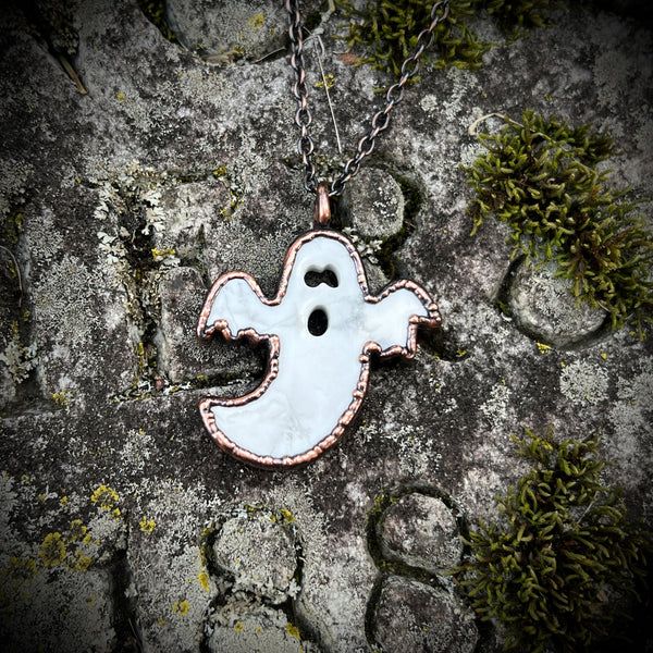 Howlite Ghost Copper Necklace A