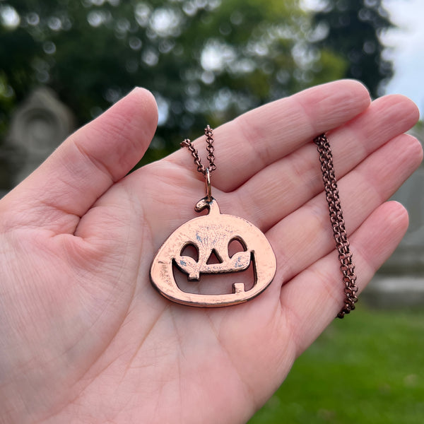 Happy Jack O’ Lantern Necklace