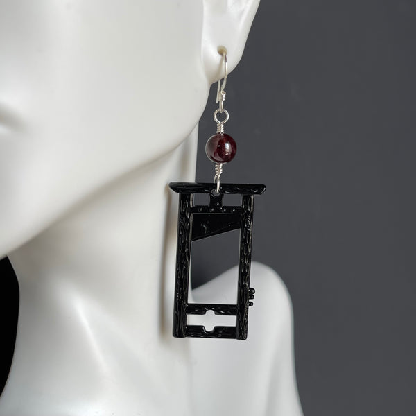Black Guillotine Earrings with Garnet